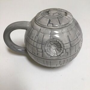 Star Wars Death Star Coffee Mug 18 oz. Ceramic Sculpted Mug Lid Tea Vandor NEW